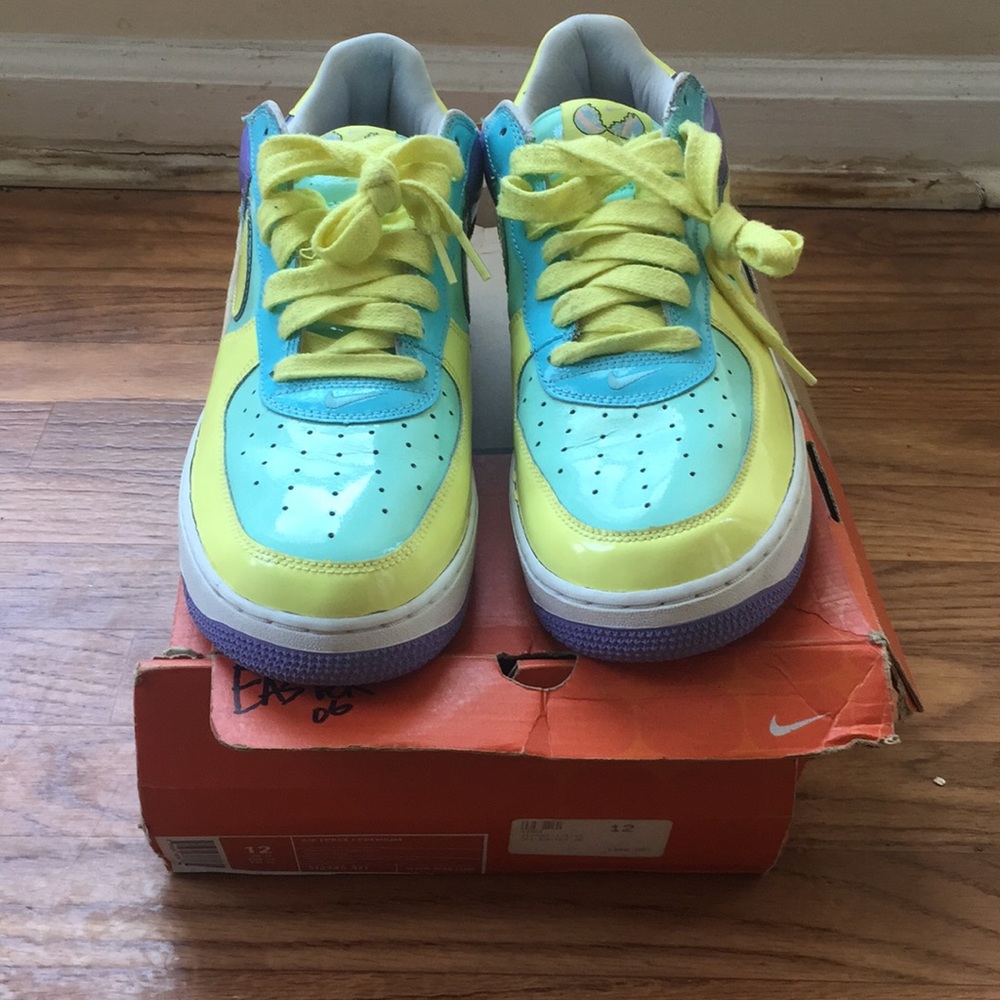2006 Nike Air Force 1 Easter Egg Vintage Sneakers - Picture 2 of 8